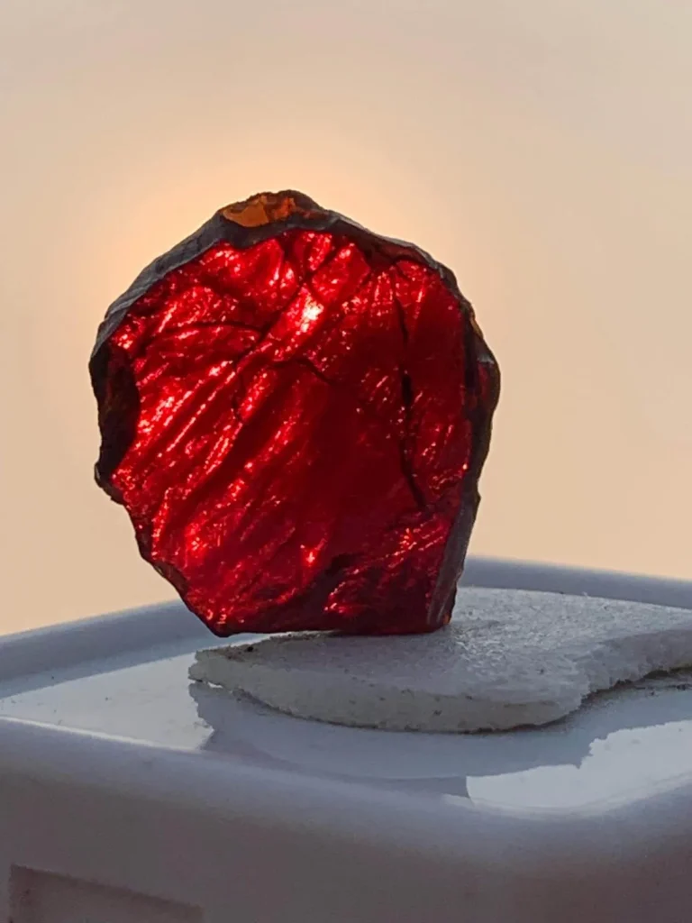 Đá garnet thiên nhiên