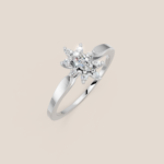 Nhẫn Cầu Hôn Vàng Trắng Đính Kim Cương Nuôi Cấy Cắt Marquise Kiểu Ngôi Sao – NCH405